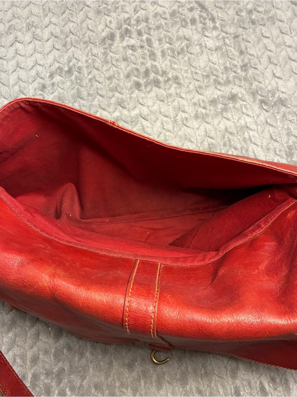 Ralph Lauren Red Leather Flap Shoulder Bag - Picture 9 of 9